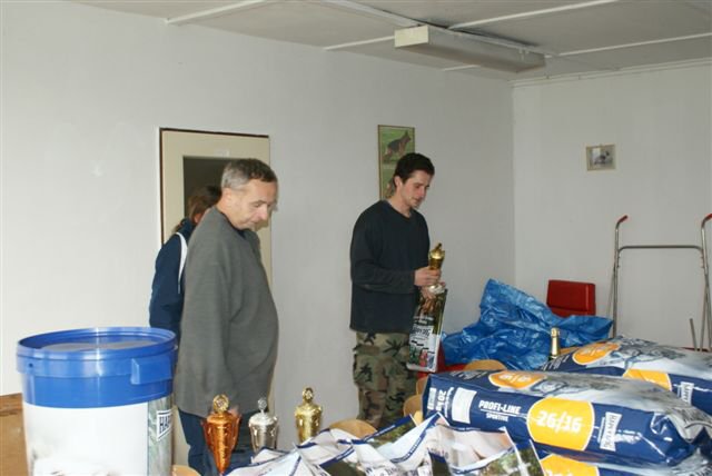 img00027.jpg